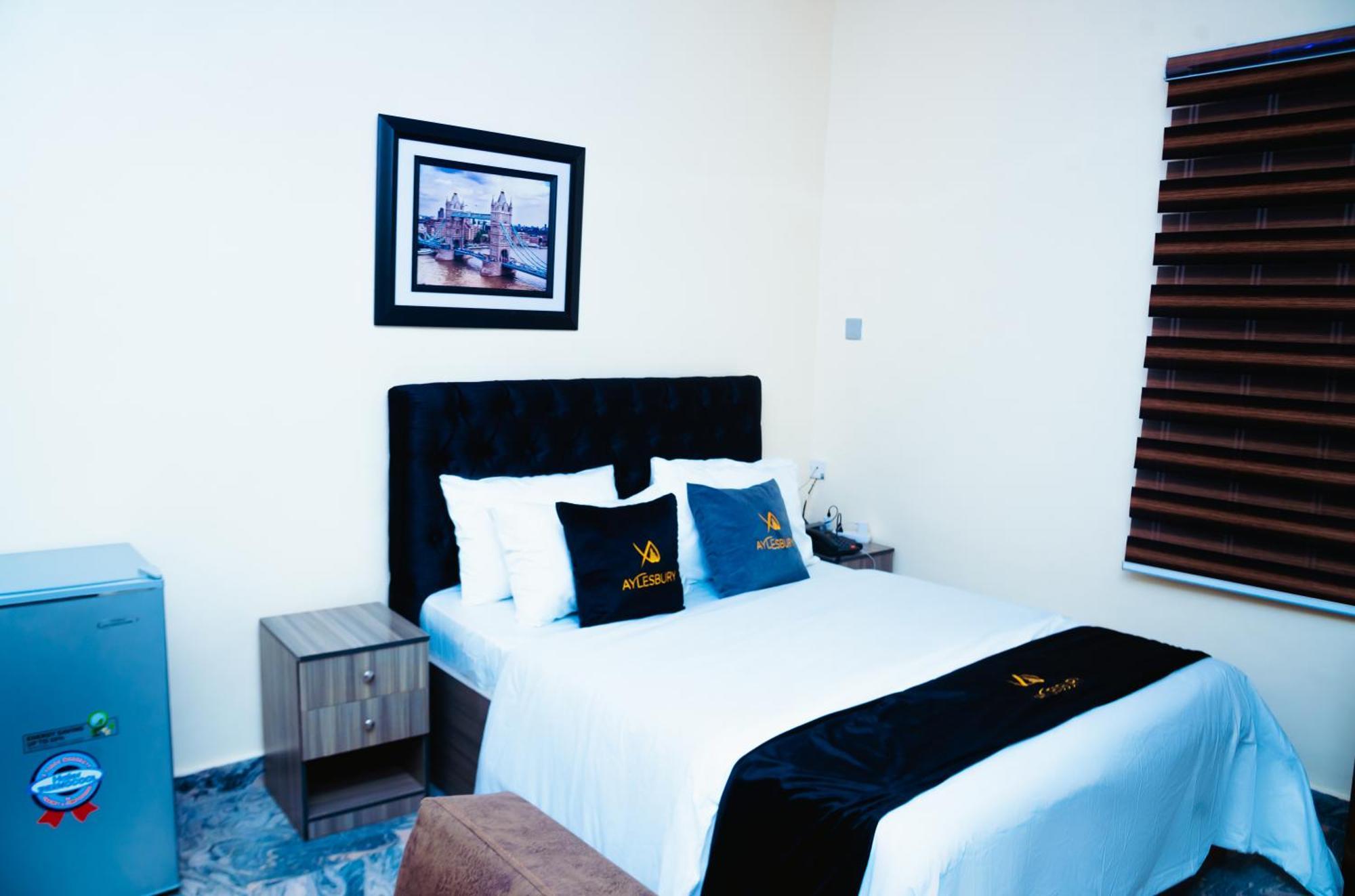 Aylesbury Homes Luxury Apartments レッキ エクステリア 写真