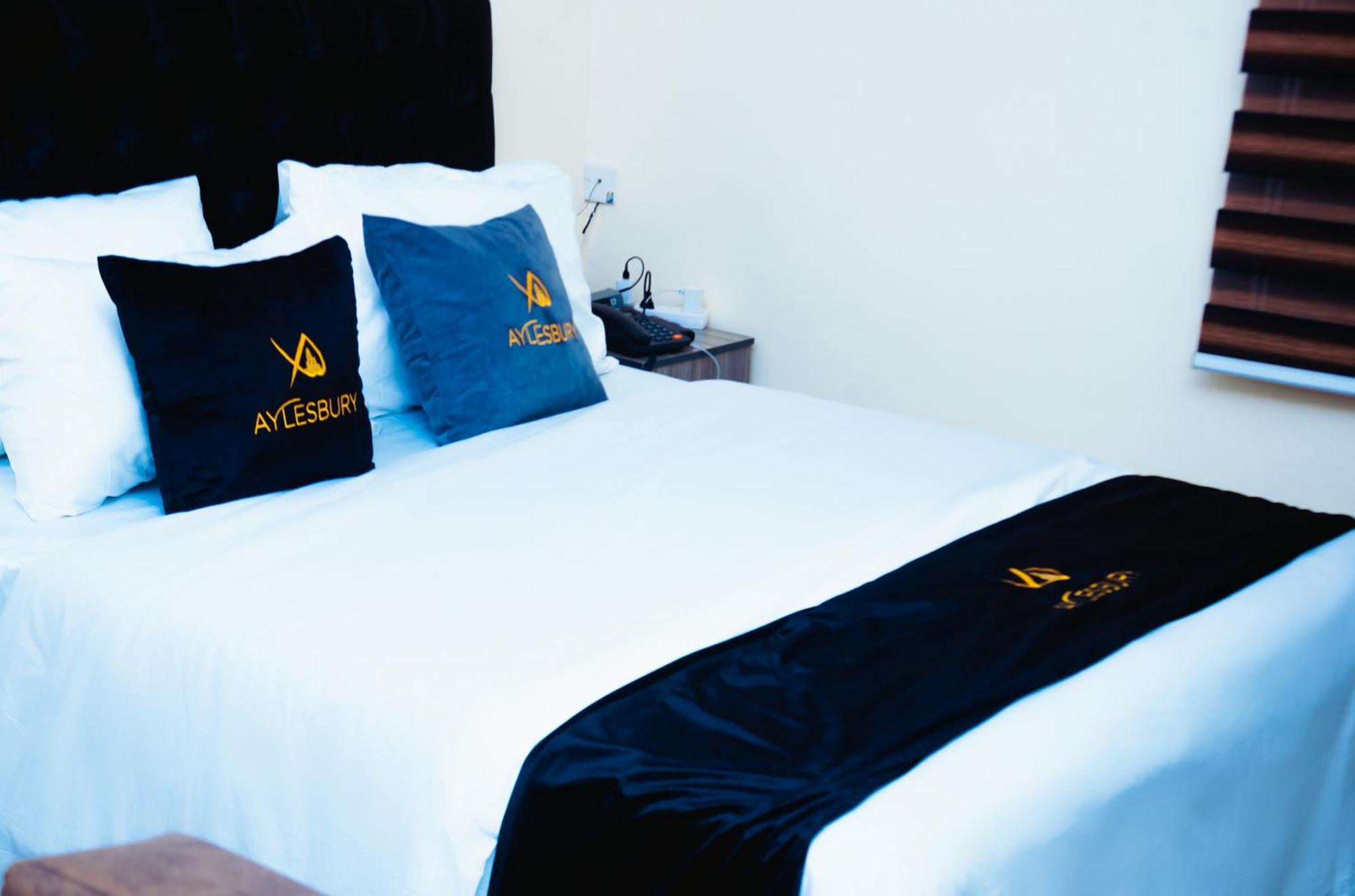 Aylesbury Homes Luxury Apartments レッキ エクステリア 写真