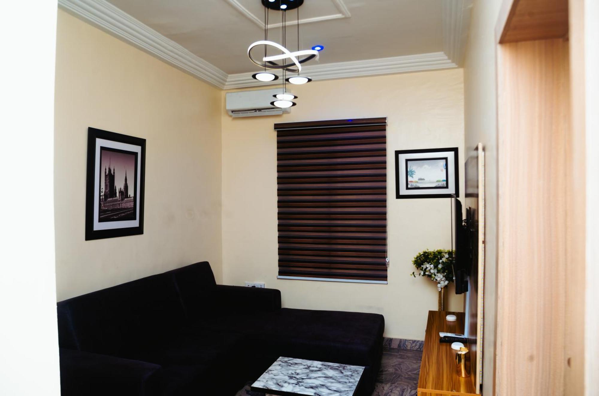 Aylesbury Homes Luxury Apartments レッキ エクステリア 写真