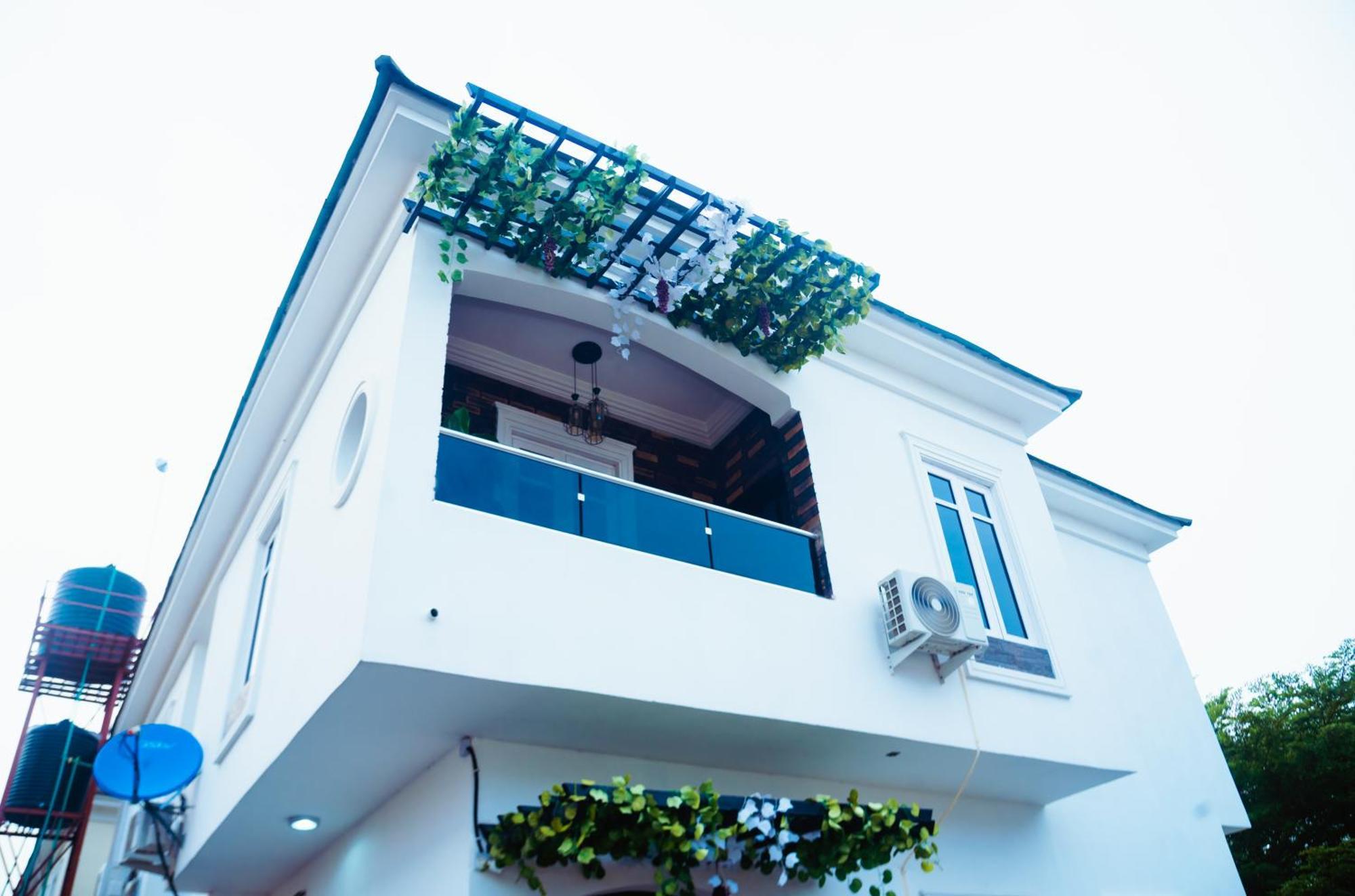 Aylesbury Homes Luxury Apartments レッキ エクステリア 写真