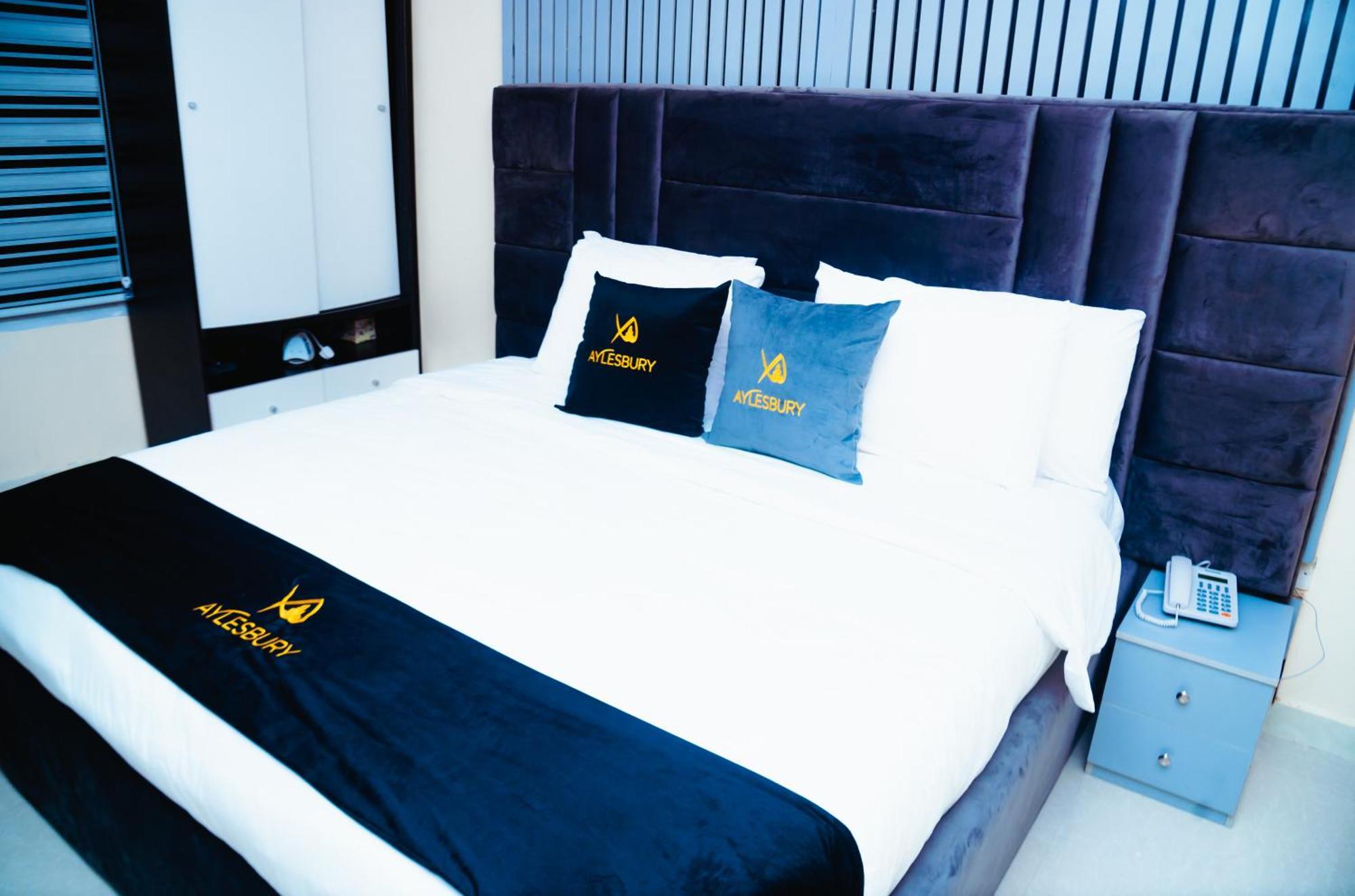 Aylesbury Homes Luxury Apartments レッキ エクステリア 写真