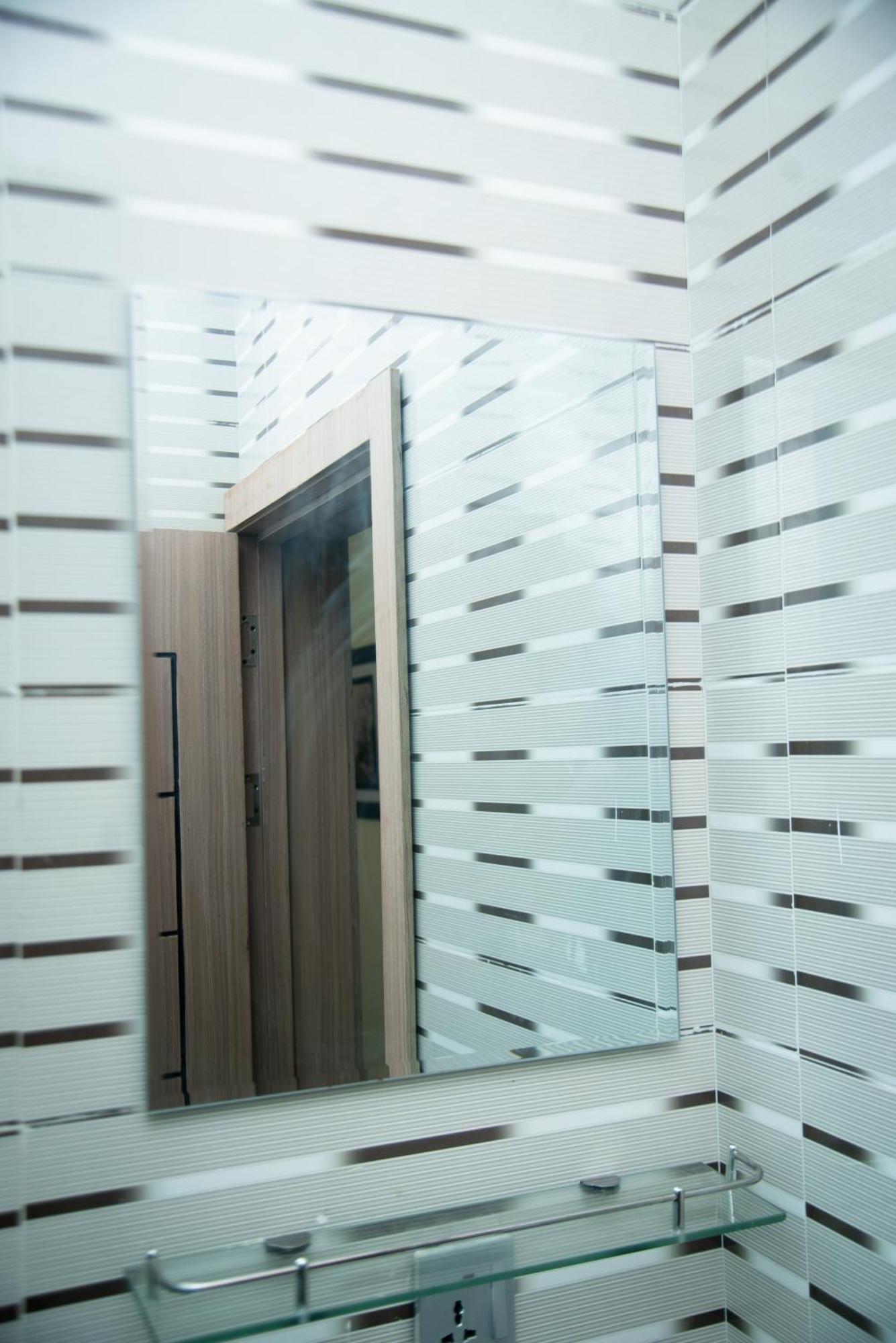 Aylesbury Homes Luxury Apartments レッキ エクステリア 写真